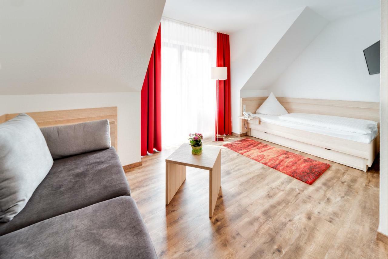 Hotel Waldparkstube Bad Schonborn Ngoại thất bức ảnh